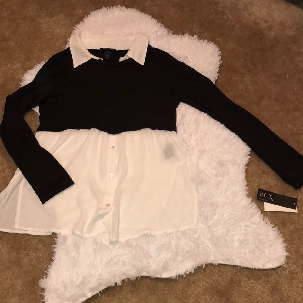 Black/white blouse